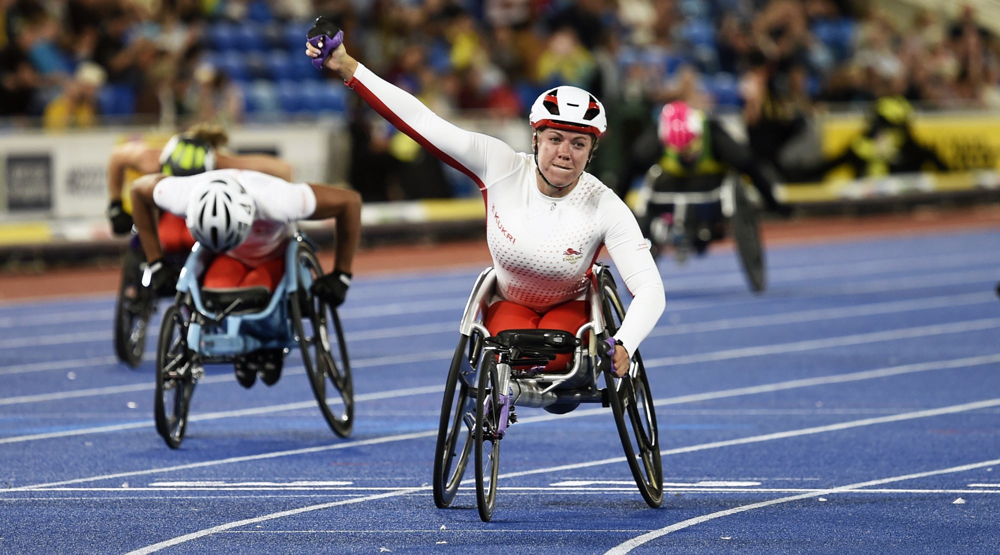 Hannah Cockroft competing at the Commonwealth Games for Team England.